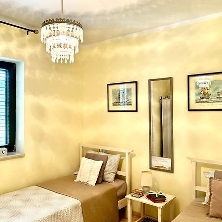 Apartment Tri Kiparisa Tivat Buitenkant foto