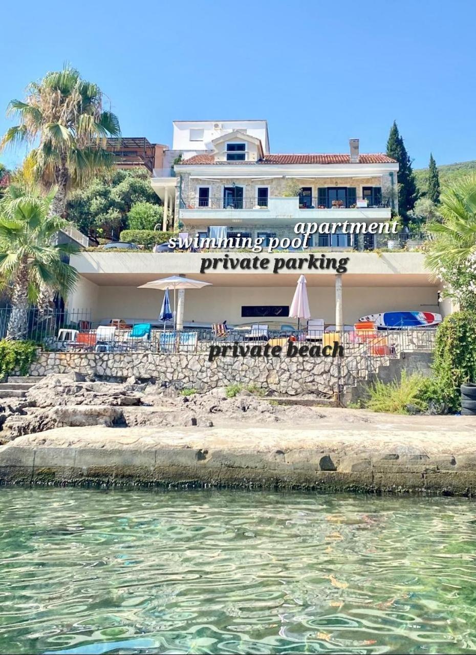 Apartment Tri Kiparisa Tivat Buitenkant foto